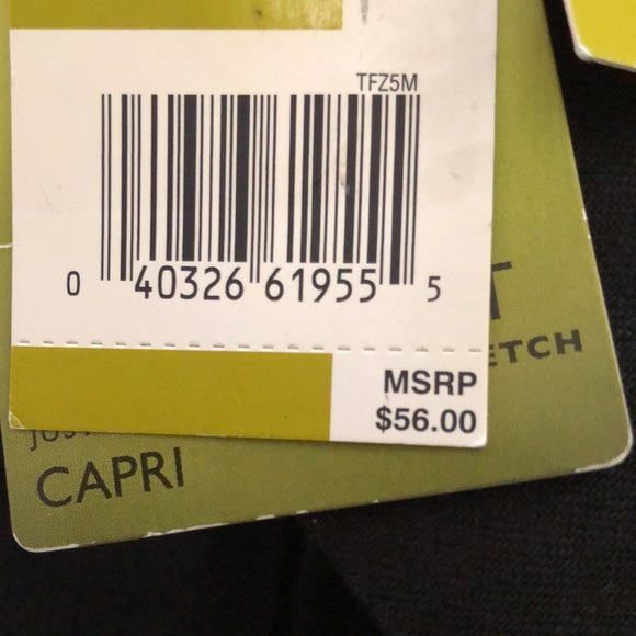 Lee StyleUp Natural Fit Embroidery Jean Capri size 24W Med NWT - Picture 15 of 15